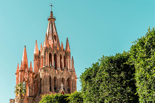 ¿Por qué es famoso San Miguel de Allende? Un destino con encanto único